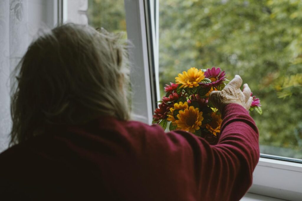 woman-and-flowers