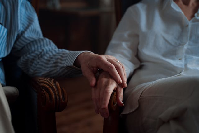 hands